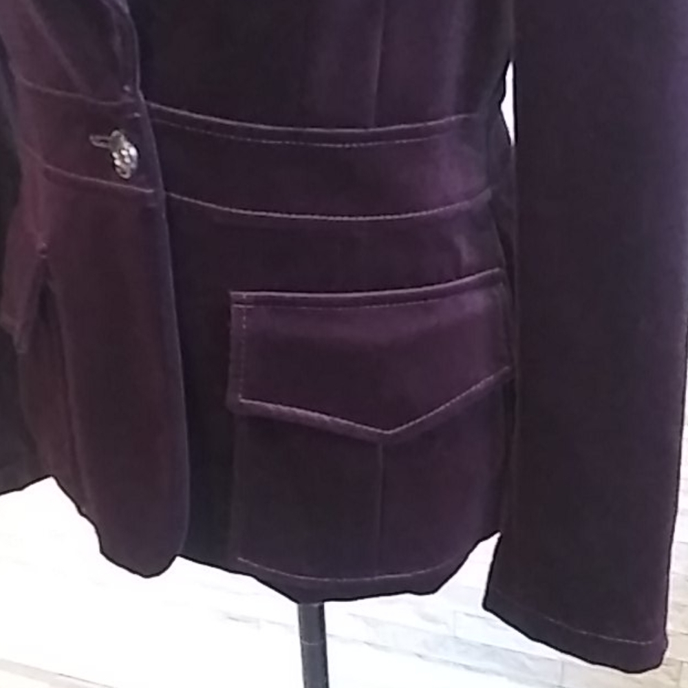 GIANNI VERSACE vintage suede jacket. - Picture 8 of 11